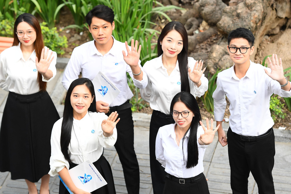 Students in class during university session